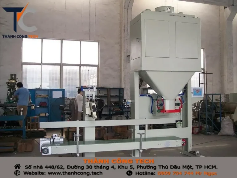 Máy cân đóng bao thức ăn chăn nuôi tự động